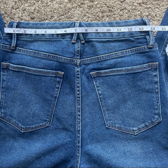 Good American - Good Curve High Waist Skinny Jeans - Picture 7 of 13